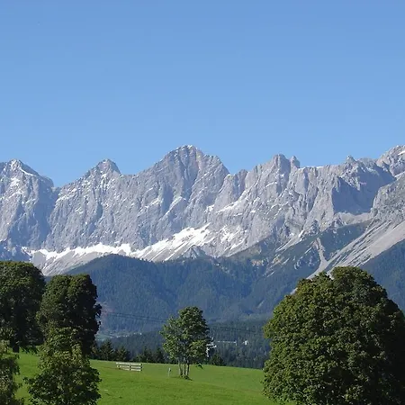 Haus Lossie Schladming